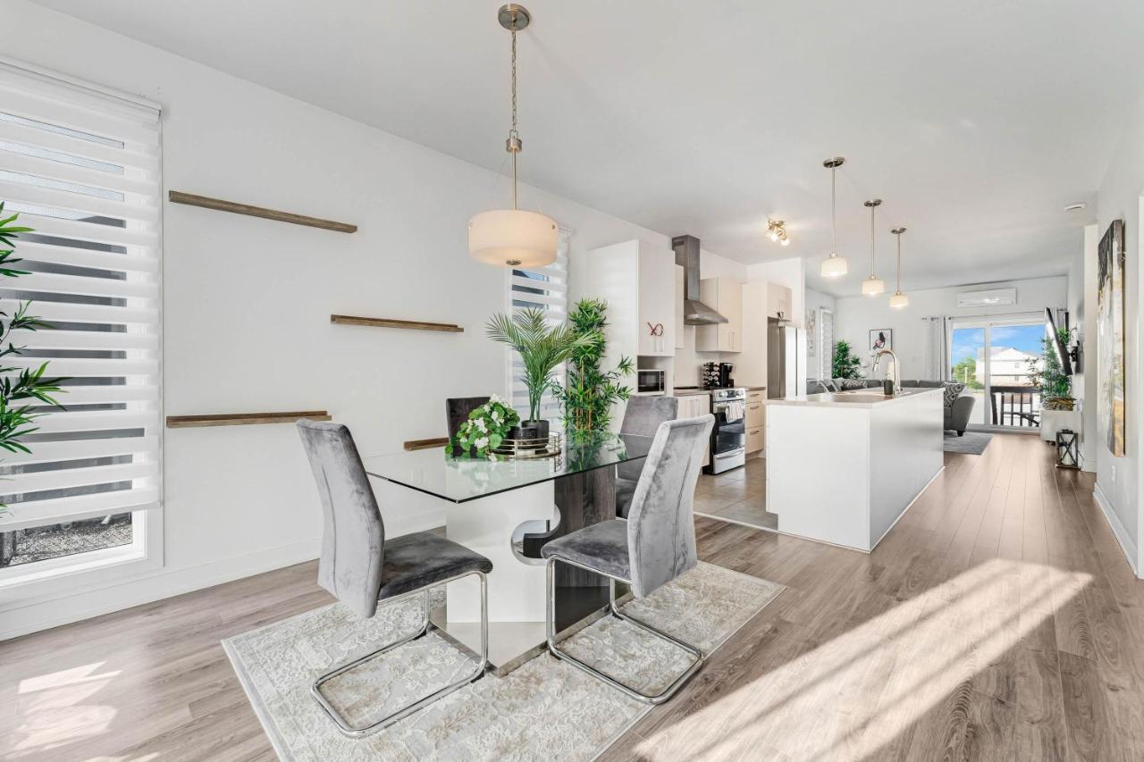 Charming And Cozy Condo Apartment Гатіно Екстер'єр фото