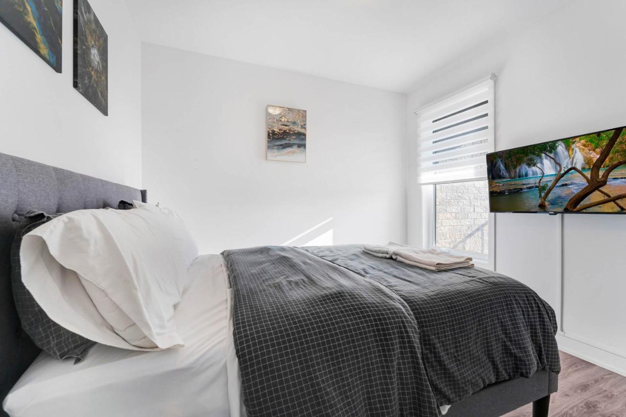Charming And Cozy Condo Apartment Гатіно Екстер'єр фото